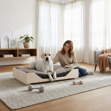 Lade das Bild in den Galerie-Viewer, Hundebett aus Holz für kleine/mittelgroße Hunde oder Katzen in Natur