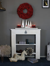 Lade das Bild in den Galerie-Viewer, Hochwertiges Kaminregal in Weiß
