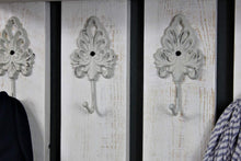 Lade das Bild in den Galerie-Viewer, dekorie Holz Garderobe Weiß im Landhaus Style Vintage Shabby fertig montiert