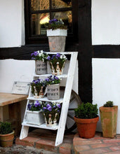 Lade das Bild in den Galerie-Viewer, Blumentreppe aus massivem Holz - Farbe: Weiß