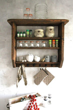 Lade das Bild in den Galerie-Viewer, Holz Küchenregal für Gewürze braun Shabby Vintage fertig montiert