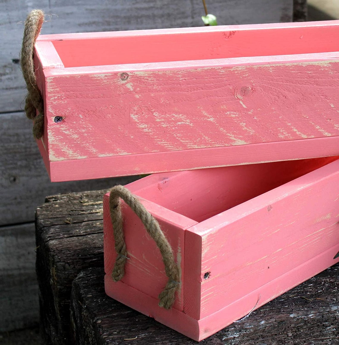 Blumenkasten aus massivem Holz in Rosa mit Leinen Griffen – Dekorie GmbH