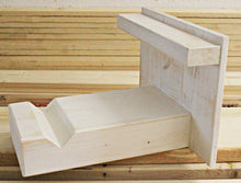 Lade das Bild in den Galerie-Viewer, Fahrrad Wandhalterung aus Holz für Rennrad oder Mountainbike - Fahrradhalterung für die Wand - auch für breite Lenker und Rahmen