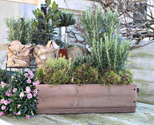 Lade das Bild in den Galerie-Viewer, Blumenkasten " Das Original von Dekorie " aus Holz mit Holz Griffen 30 - 90 cm breit / 19,5 cm tief / in braun