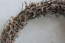 Lade das Bild in den Galerie-Viewer, Bonsai Türkranz Wandkranz Ø 40 cm Naturkranz Landhaus