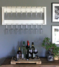 Lade das Bild in den Galerie-Viewer, Weinglasregal aus massivem Holz Farbe Weiß für Wein - und Sektgläser