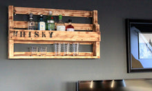 Lade das Bild in den Galerie-Viewer, Whiskybar aus geflammten holz