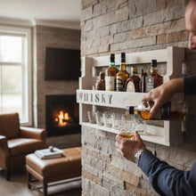 Lade das Bild in den Galerie-Viewer, Whisky Regal aus Holz mit Gläserhalter Weiß mit Druck
