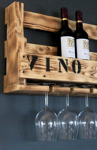 Weinregal aus Holz mit Gläserhalter und VINO Schriftzug Geflammt