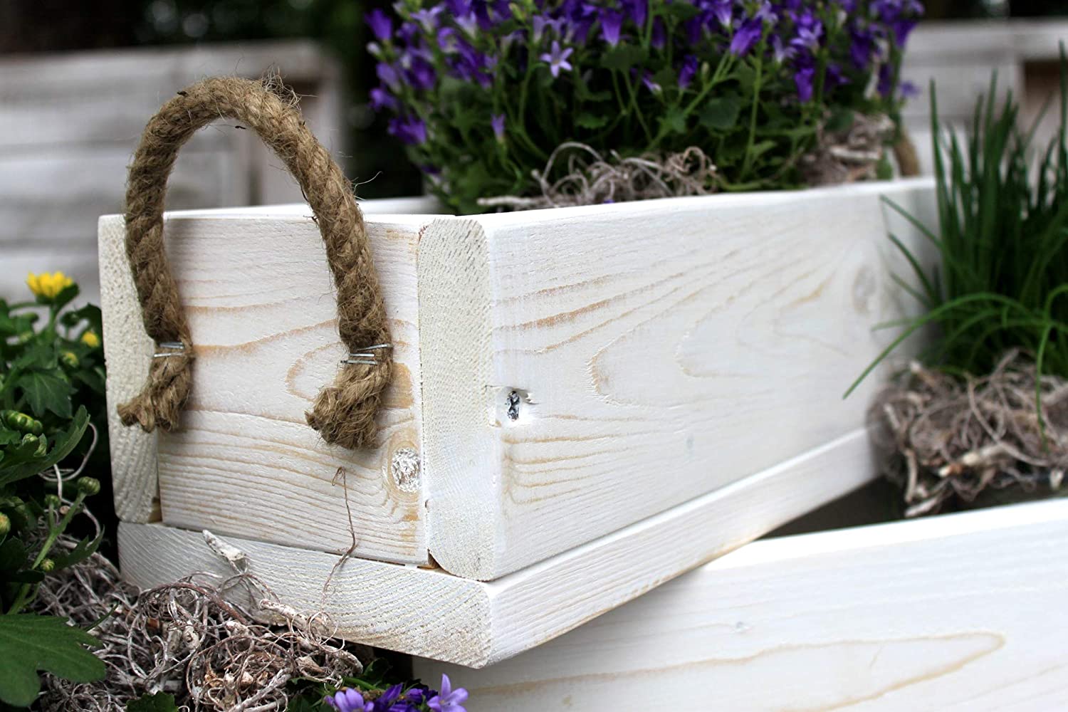 Blumenkasten aus massivem Holz in Weiß mit Leinen Griffen – Dekorie GmbH