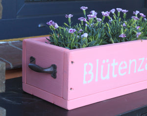 Blumenkasten " Das Original von Dekorie " aus Holz mit Schriftzug und Eisen Griffen 50 - 90 cm breit / 19,5 cm tief / in Pink / Rosa